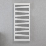 Radiador Secatoallas de 120 cm x 47 cm INSIGNIA circuito calefacción acabado blanco brillo de acero